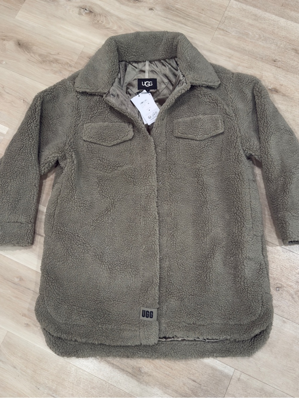 UGG FRANKIE UGGFLUFF SHIRT JACKET Large Sage MSRP $228
